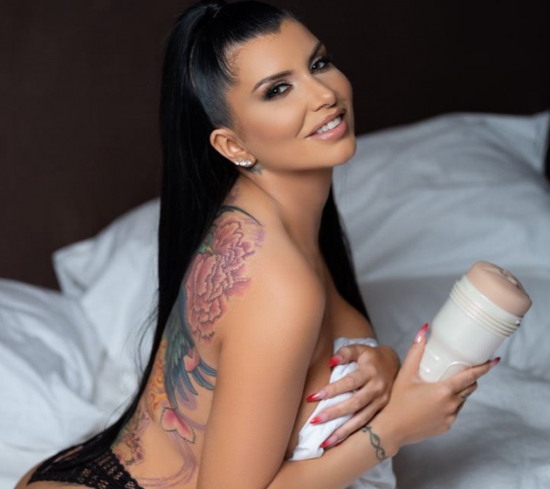 Fleshlight Romi Rain Female Pornstar Replicas | PJITVN694